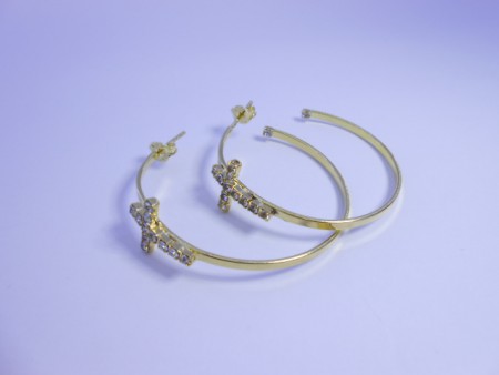 Argola cruz strass - AR003
